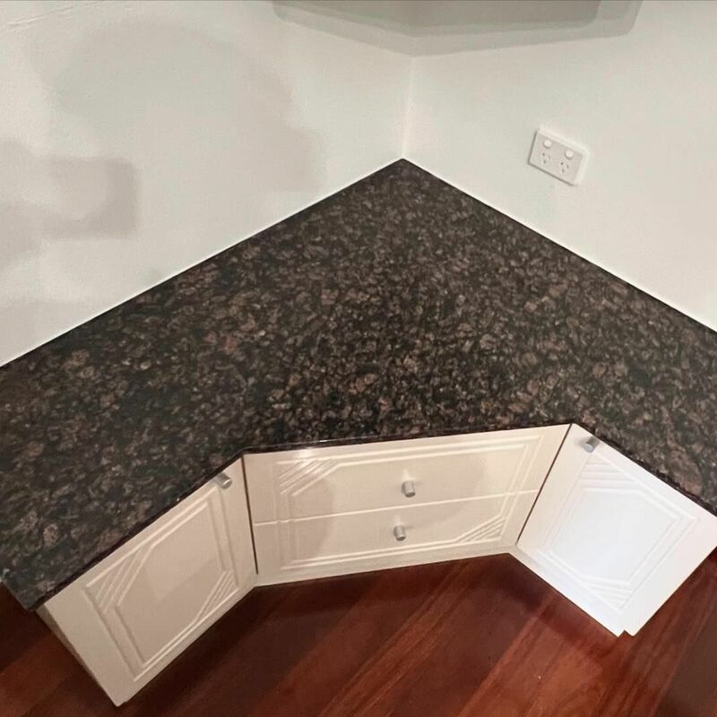 TV CABINET TOP - TAN BROWN GRANITE