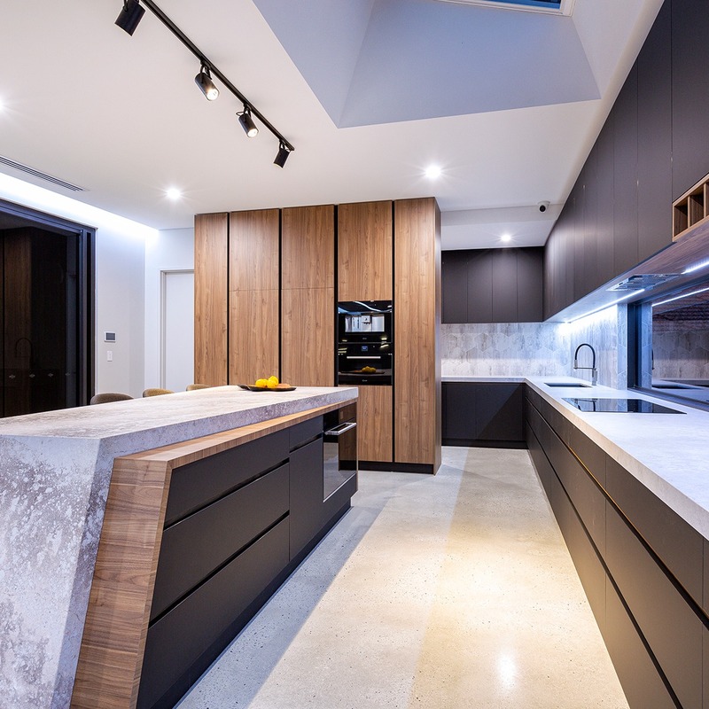 ISLAND - EXCAVA 
BACK BENCH - AIRY CONCRETE